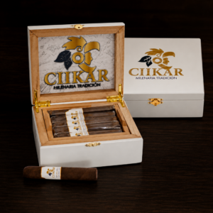 CIIKAR Místico – Caja 10 piezas